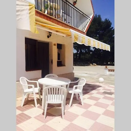 Apartamento Entre La Playa Y La Montana Calafell Exterior photo